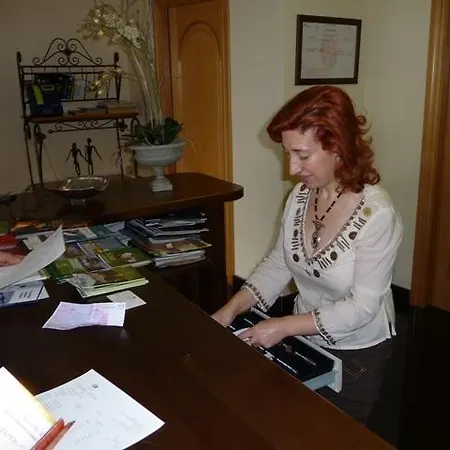 Manrique De Lara فندق San Leonardo de Yagüe